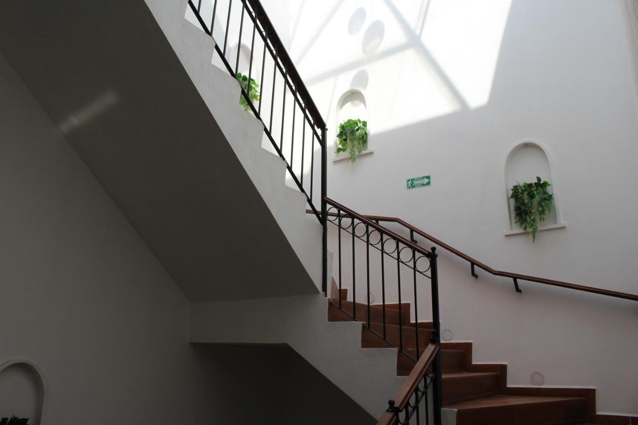 Hotel Casa Peregrina Тапальпа Экстерьер фото