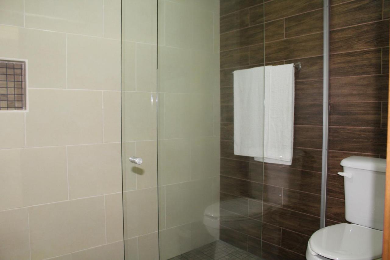 Hotel Casa Peregrina Тапальпа Экстерьер фото