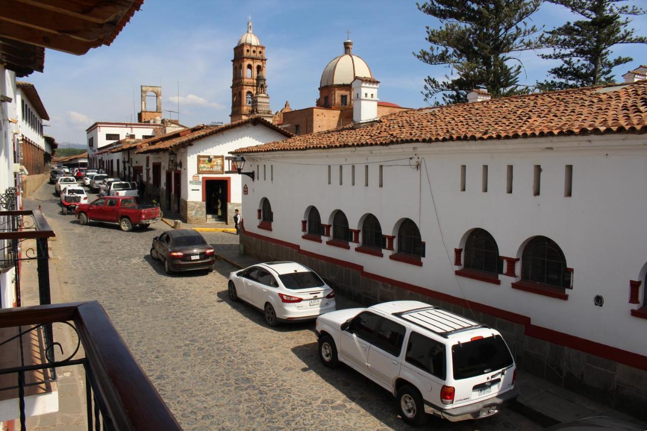 Hotel Casa Peregrina Тапальпа Экстерьер фото