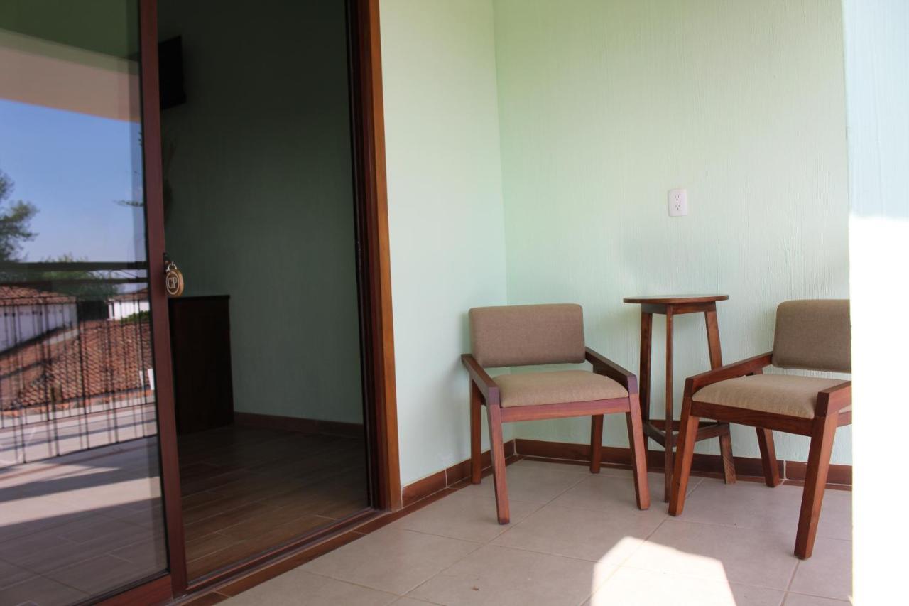 Hotel Casa Peregrina Тапальпа Экстерьер фото