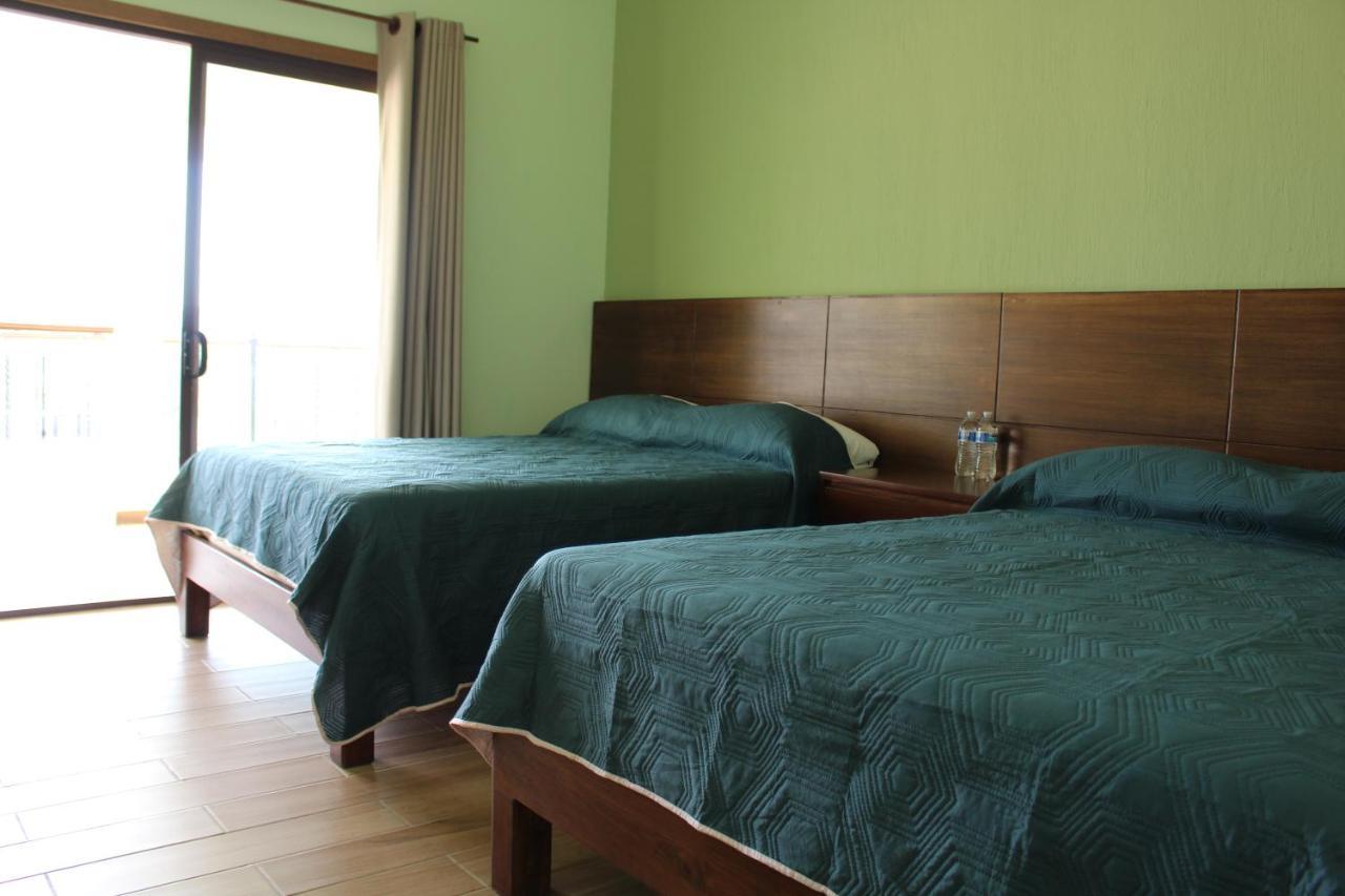 Hotel Casa Peregrina Тапальпа Экстерьер фото