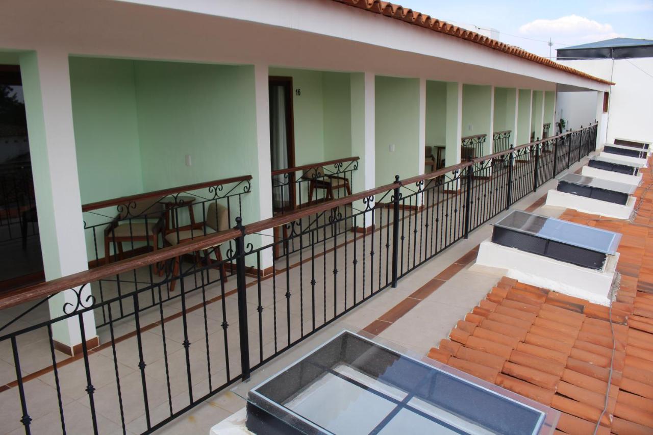 Hotel Casa Peregrina Тапальпа Экстерьер фото