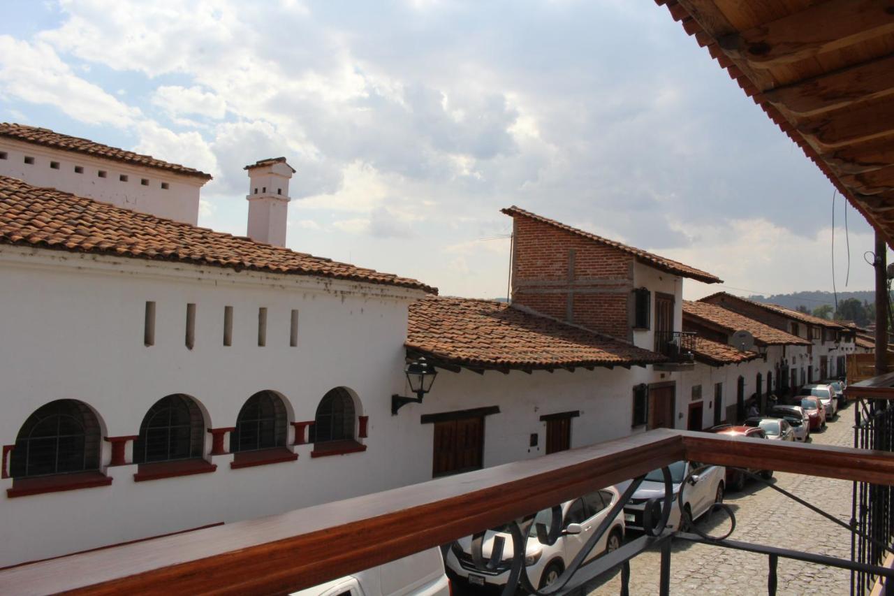 Hotel Casa Peregrina Тапальпа Экстерьер фото